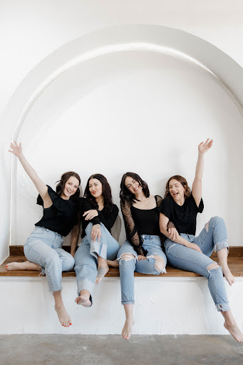 Evolve Esthetics, LLC - Visual