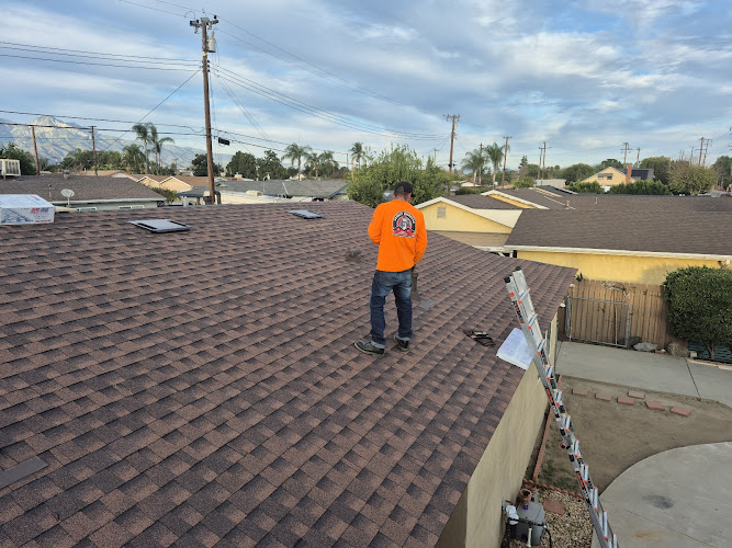 Spike's Roofing