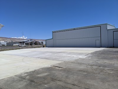 Flying Lizzie & Hangar Storage