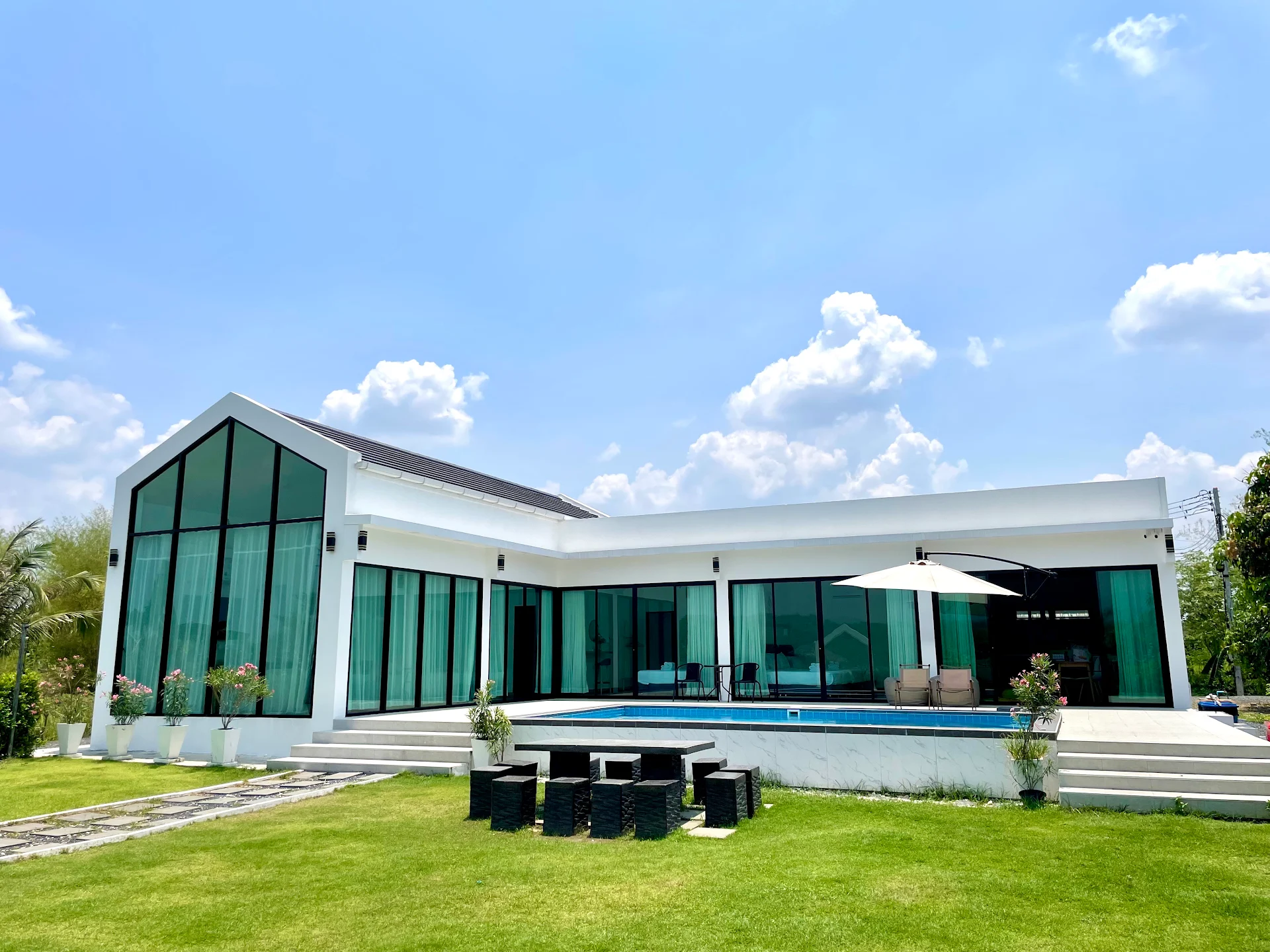 Vera Villa Nakhonnayok (เวลา วิลล่า)