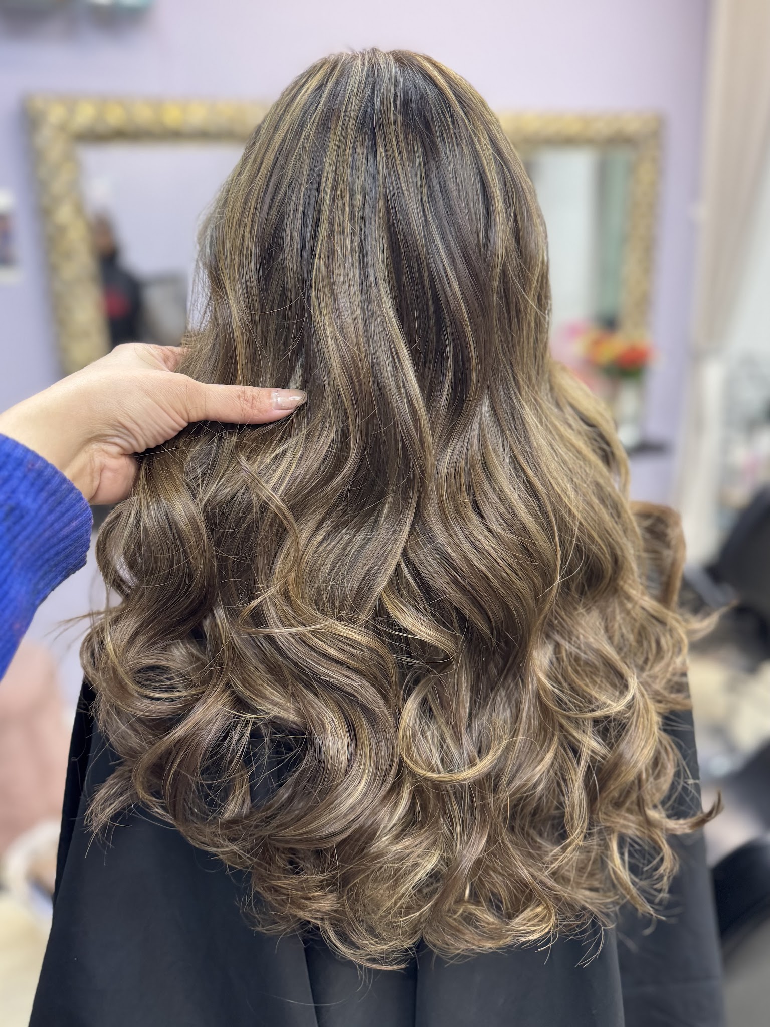 Salz Hair & Aesthetics Englands business award Winner 2022 - Makeup Artists - photo 1