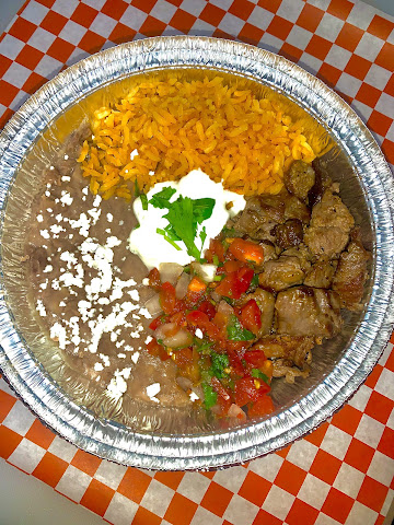 Los Plebes Tacos by null