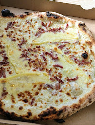 Photo n°6 de Mlt pizza à Caudan (Pizzas à emporter)