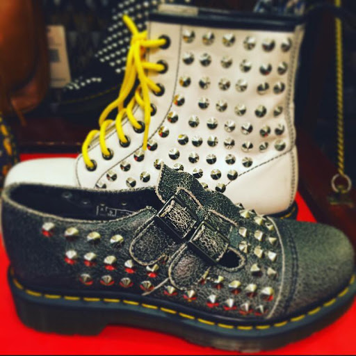 Futique - Thumbnail