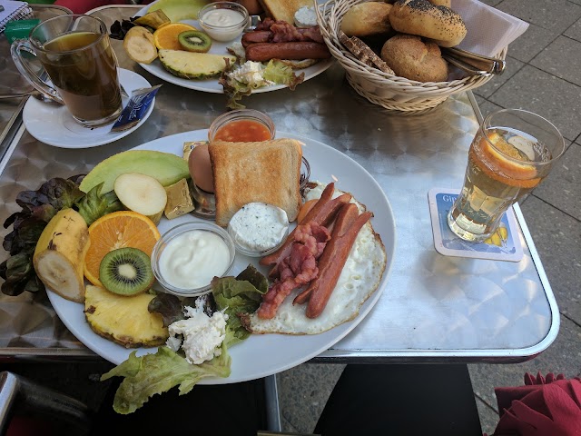 Restaurant Café Bleibtreu