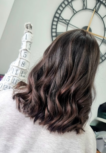 Helen Griffin Hair & Nails - Thumbnail