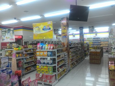 Photos of Indomaret Mangara Bombang Takalar