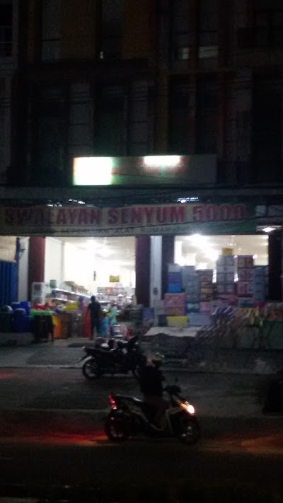 Photos of Swalayan Senyum 5000