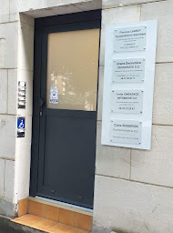 Photo n°4 de Orane Dennetière à Meaux (Ostéopathe)