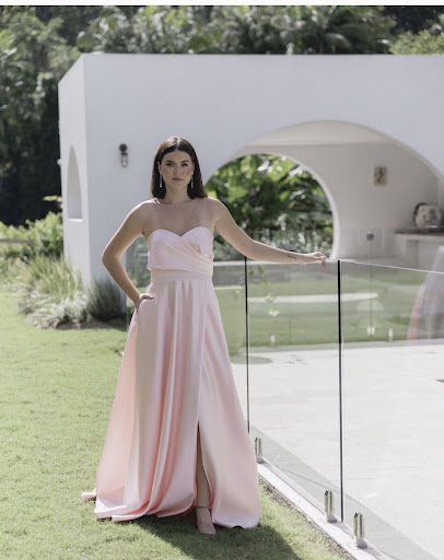 Adelaide Brides and Bloom - Thumbnail