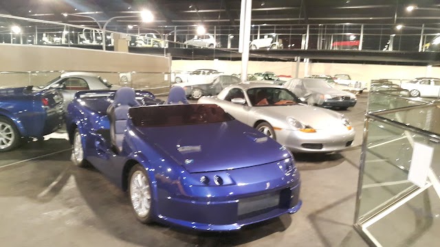 Emirates National Auto Museum