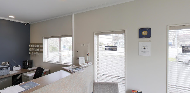 Cornwall Motor Lodge Phone number
