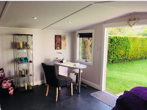Witney Beauty - Thumbnail