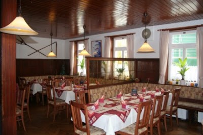 Photos of Saalbau Neuhausen