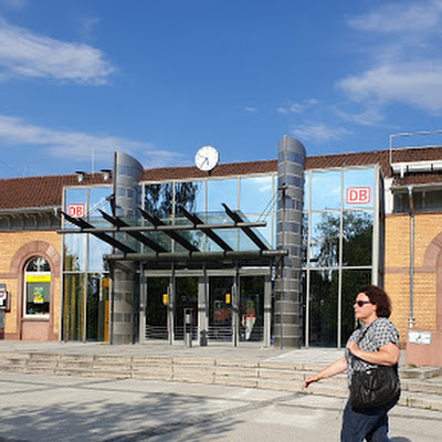 Villingen Bahnhof : Villingen Schwenningen Panorama Der Stadt Und Bahnhof