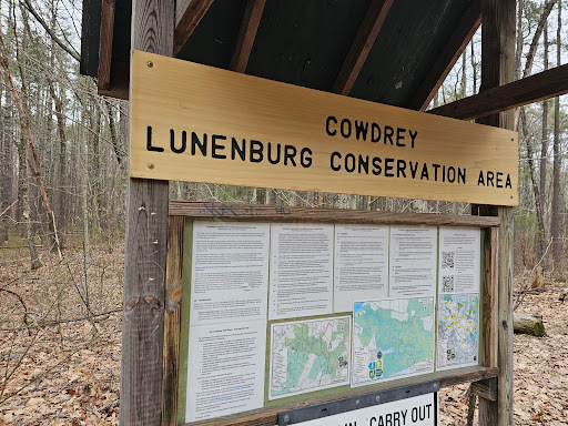 Cowdry Nature Center Parking