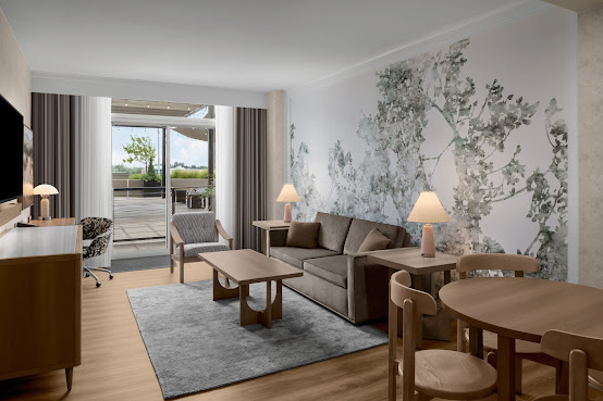 The Grove Hotel by null