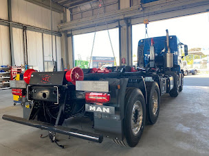 Photo n°3 de CMVI - Carrosserie Industrielle à Cavaillon (Atelier de carrosserie automobile)
