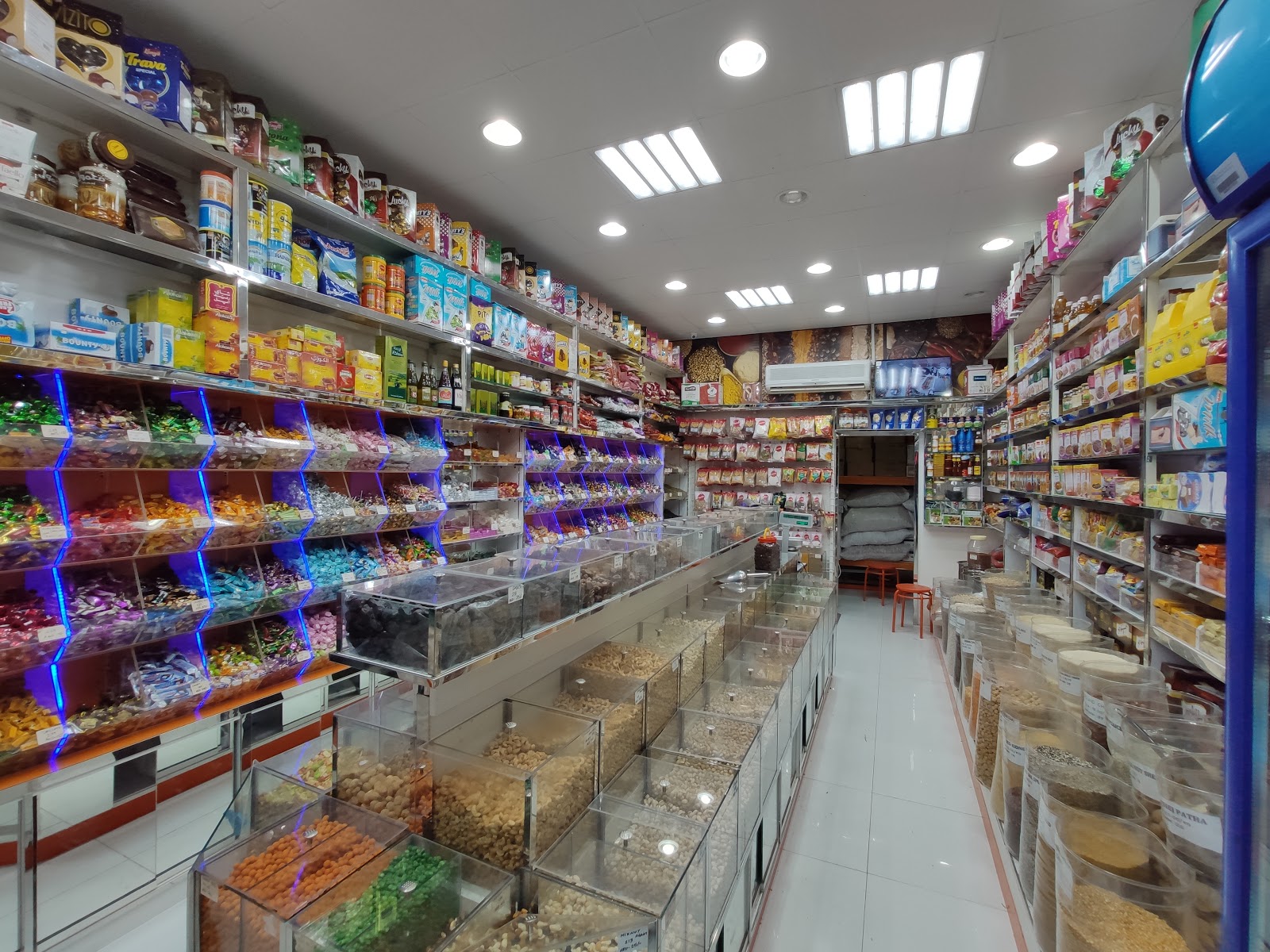 AL MAZAK SWEETS L.L.C - صورة 3