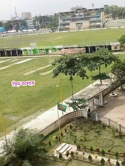 Photos of Dr. Abdur Razzak Municipal College