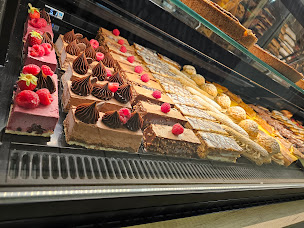 Photo n°25 de Boulangerie Artisanale Chez Frank & Sapphire à Réquista (Boulangerie)