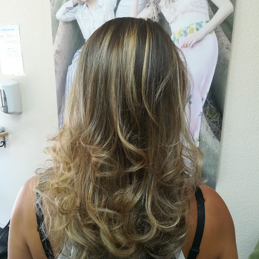 Peluquería Fito - Thumbnail