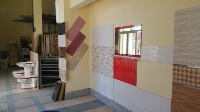 Photos of MAGASIN Fa&iuml;ence carrelage sanitaire