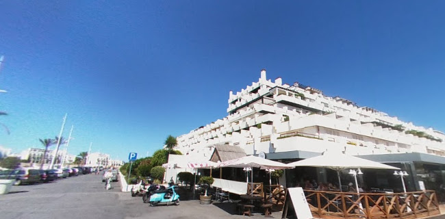 Vilamoura boat tours/ Benagil & Galé cruises/Ria Formosa by "CRUZEIROS DA OURA, LDA"