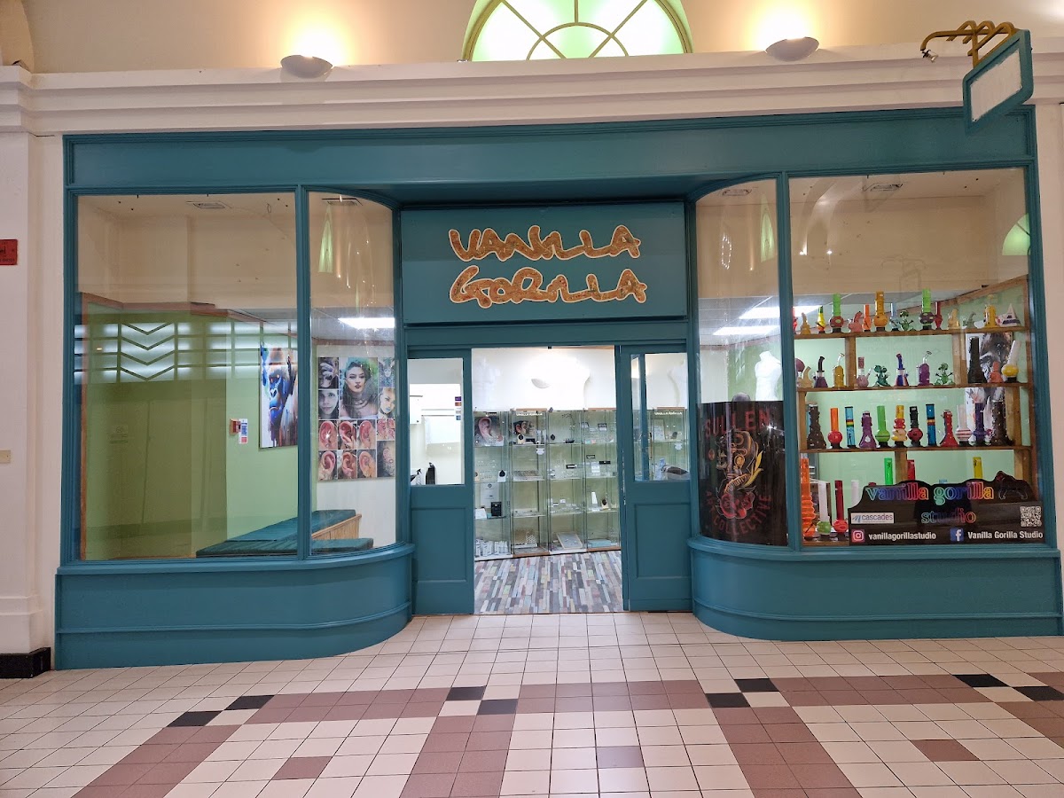 Vanilla Gorilla Piercing Studio , Jewellery, clothing