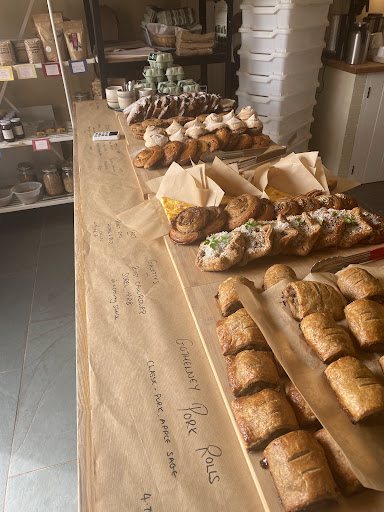 Field Bakery - Visual