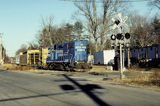 Central Avenue Grade Crossing - Thumbnail