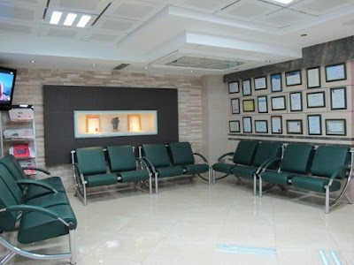 Photos of Ramiar Dental Clinic