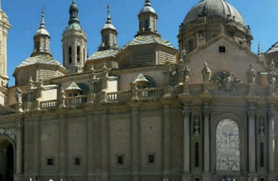 Photos of Bas&iacute;lica de Nuestra Se&ntilde;ora del Pilar