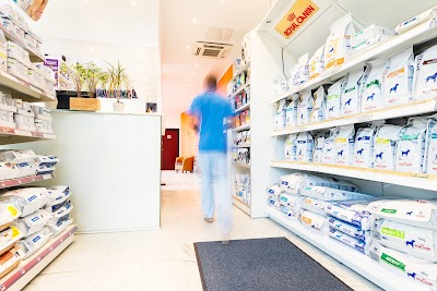 Photos of Cedar Veterinary Office / Luxembourg Merl-Belair