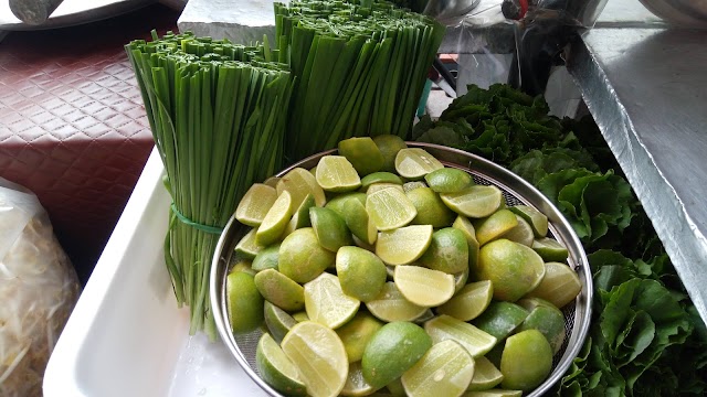 Pad Thai Narok Taek