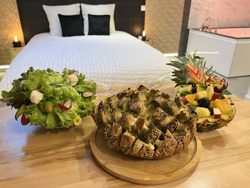 Photo de Suites 47 SPA à Précy-sur-Oise (60460)