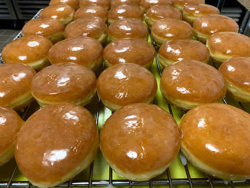 Baker Donuts - Visual