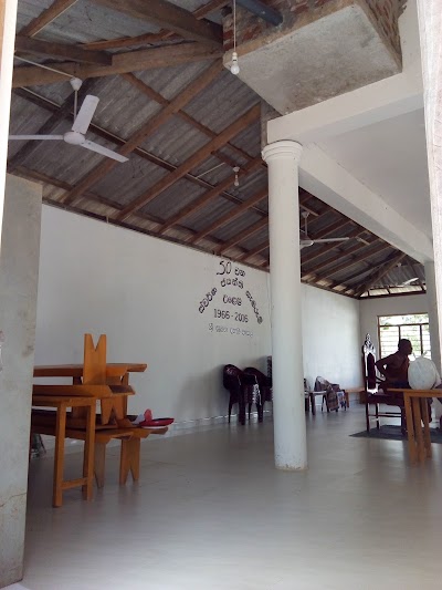 Photos of Siyambalewa Buddhist Temple