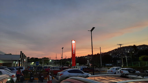 Plaza Paseo Zihuatanejo - Thumbnail