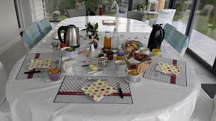 Photo n°12 de Alix Au Pays des Pierres Dorées à Alix (Hostellerie)