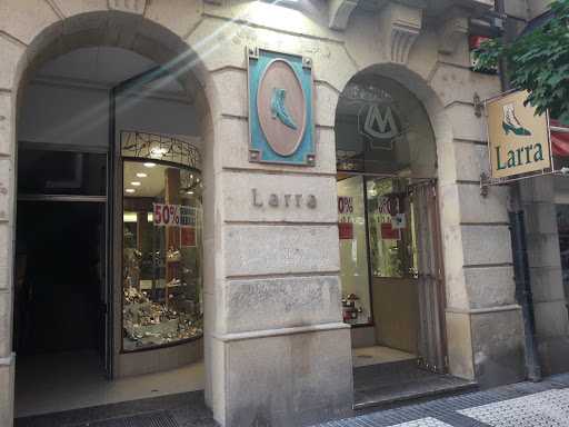 Larra - Visual