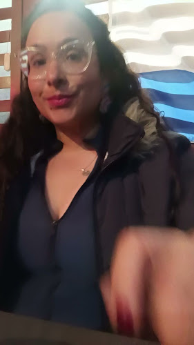 Reina Victoria, y, Quito 170143