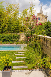 Photo n°1 de Aquitaine Piscines Et Finitions à Eysines (Société de construction de piscine)