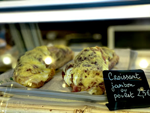 Photo n°51 de Patisserie De La Tour D'Auvergne à Paris (Boulangerie)