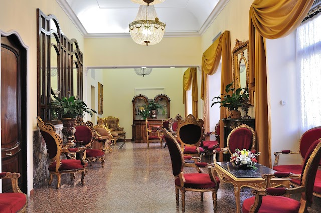 Welcome Piram Hotel