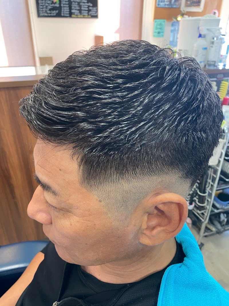 アダコヤバ・ヘアリゾート