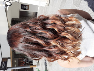 Photo n°6 de Aux Ciseaux d’Art Gens à Compiègne (Salon de coiffure)