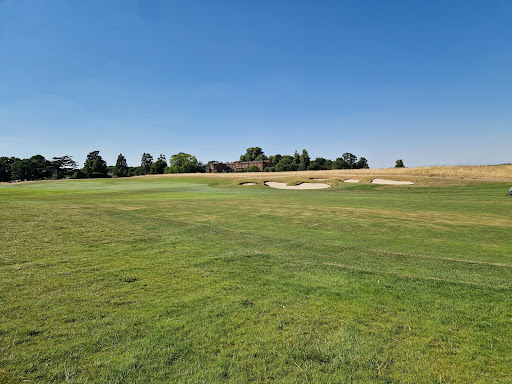 Golf at The Grove - Thumbnail