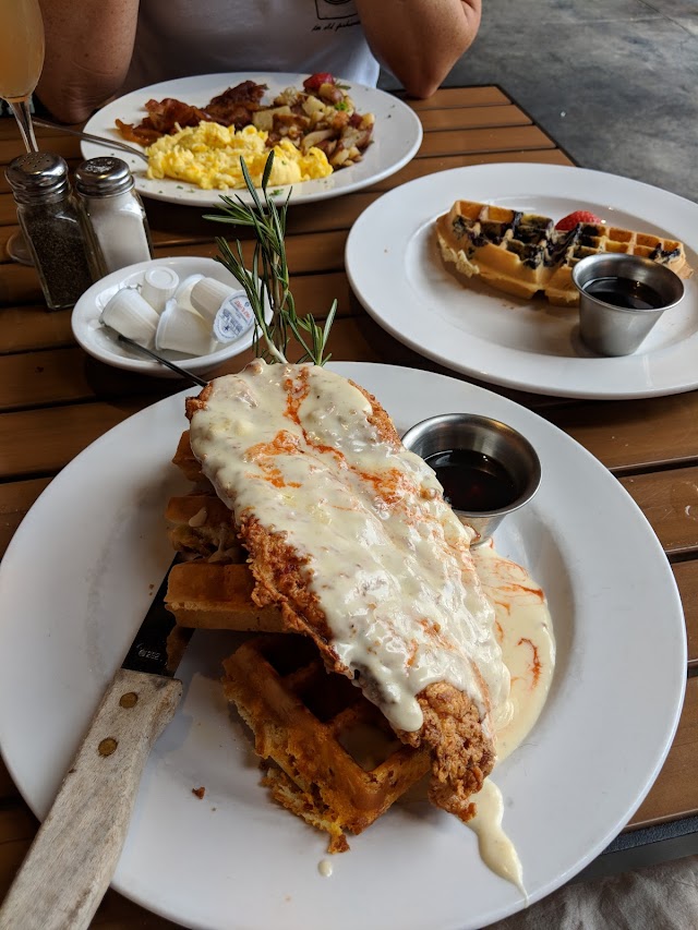 Bread Winners Cafe