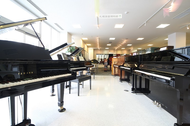 エルム楽器 本店